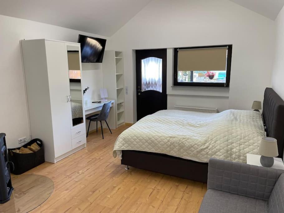Appartement Zur Wied Oberlahr エクステリア 写真