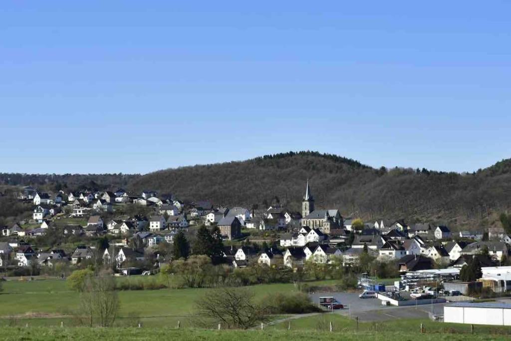 Appartement Zur Wied Oberlahr エクステリア 写真